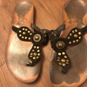 Black and Gold Blowfish Thongs